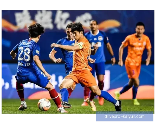 拉什福德状态回暖，带领球队迎来主场连胜表现稳健